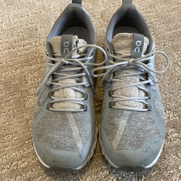 OnCloud Running Sneakers - Picture 1 of 6